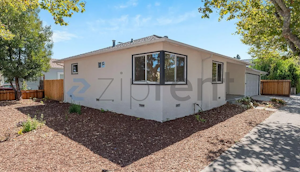 //hemlane-production.s3.amazonaws.com/uploads/property_listing_photos/05f7db56-d90d-431d-89e9-8b9d1ffdecd2/Screenshot 2024-08-30 at 14.21.46.png