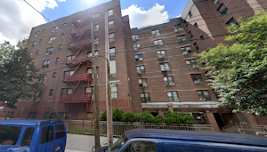 //hemlane-production.s3.amazonaws.com/uploads/property_listing_photos/074bea83-b70c-47fa-9d86-32fc6406b1fd/41-42 Elbertson Street.png