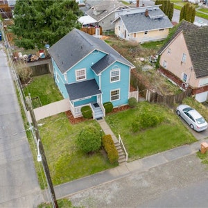 Aerial view of front and side yard