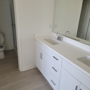 //hemlane-production.s3.amazonaws.com/uploads/property_listing_photos/127f5707-c9e7-4c87-a45c-fb12aaf8136f/20230623_120824.jpg