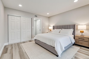 //hemlane-production.s3.amazonaws.com/uploads/property_listing_photos/13529df9-259f-456c-9a9a-2f554b1df5be/bedroom VS.jpg