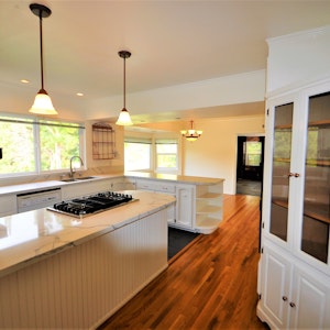 Kitchen / Dining