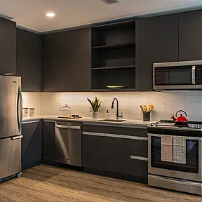 //hemlane-production.s3.amazonaws.com/uploads/property_listing_photos/17f8178c-874f-413f-ad79-d1e12e36ce3e/02.jpg