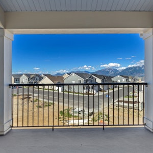 //hemlane-production.s3.amazonaws.com/uploads/property_listing_photos/1854c58d-2191-4718-96a2-d74bec1357f7/1/Balcony 1.jpg