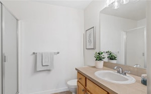 //hemlane-production.s3.amazonaws.com/uploads/property_listing_photos/1dc2a43d-fce1-44d2-9ca2-c7d393ceb66c/RT5.jpg