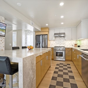 Level 2 - Kitchen