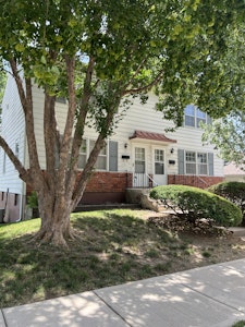 4547 Jarboe St, Kansas City MO