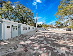 //hemlane-production.s3.amazonaws.com/uploads/property_listing_photos/207bb7af-7d84-4dc2-91bb-153cd0f664ac/2500 Marlboro St, Orlando, FL-1.JPG