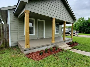 //hemlane-production.s3.amazonaws.com/uploads/property_listing_photos/21f22f1b-5259-4dab-bbbf-fe3bf240c160/c3b0029d44746d35991f34781f009bb9-cc_ft_384.webp