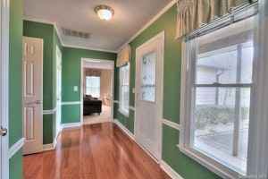 //hemlane-production.s3.amazonaws.com/uploads/property_listing_photos/221addf1-8335-4b81-ab1a-1dfafed374b4/5.jpg