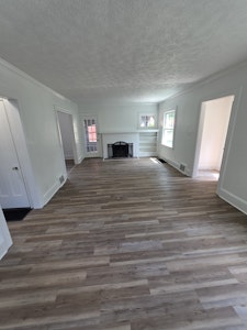 //hemlane-production.s3.amazonaws.com/uploads/property_listing_photos/24610c72-b988-4417-a133-4834df2747a9/20260605_135227.jpg