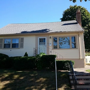 //hemlane-production.s3.amazonaws.com/uploads/property_listing_photos/258cacf5-1987-42f5-8acb-c9c89412fc17/Screenshot 2026-02-03 125303.jpg