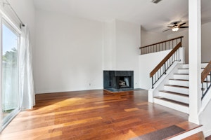 //hemlane-production.s3.amazonaws.com/uploads/property_listing_photos/2709362a-ef79-495e-bfe9-2a2fb55e7f5c/3264 Caminito Eastbluff Unit-large-002-001-3264CaminitoEastbluff105Abstra-1500x1000-72dpi.jpg