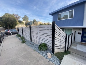 //hemlane-production.s3.amazonaws.com/uploads/property_listing_photos/28b6cbfd-4554-4e69-9706-6b4607630f8c/IMG_4121 Large.jpeg