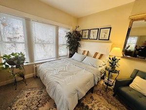 //hemlane-production.s3.amazonaws.com/uploads/property_listing_photos/303cd554-b517-4e49-a3b8-dd5e10ee5d3d/422762671_7271962966244983_615702764609189505_n.jpg