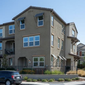 //hemlane-production.s3.amazonaws.com/uploads/property_listing_photos/33e84306-c209-4116-aa81-453ce8c6f5c9/Screen Shot 2022-10-13 at 2.41.13 PM.png