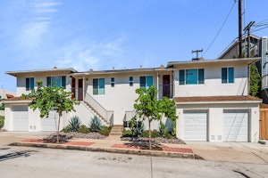 //hemlane-production.s3.amazonaws.com/uploads/property_listing_photos/35d81ff4-f3ad-4399-acdc-5d78620ea41f/MLS Size 27th St Exteriors 0001.jpg