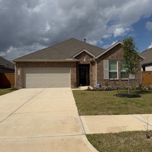 //hemlane-production.s3.amazonaws.com/uploads/property_listing_photos/3ab0387c-00d9-4408-b493-111bb124a99c/3023 ruby Ridge Dr photo.jpeg