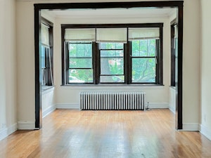 //hemlane-production.s3.amazonaws.com/uploads/property_listing_photos/3d78a105-2ad4-44ad-b7ec-fe71b3691c00/large (53).jpg
