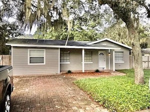 //hemlane-production.s3.amazonaws.com/uploads/property_listing_photos/3f987e76-69ce-4acb-bf84-ab023dc080a0/af92e455269d429d42cb52b0454d5203-cc_ft_1536.webp