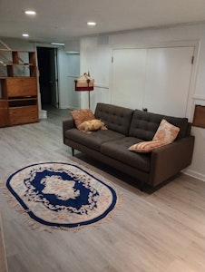 //hemlane-production.s3.amazonaws.com/uploads/property_listing_photos/3fdffda1-3c75-48e6-8a2d-21b7fa8e7be1/living2.jpg