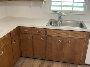 //hemlane-production.s3.amazonaws.com/uploads/property_listing_photos/48f8f60e-7086-4397-b3f9-000049b0cb41/6eabb16ef1482cb8c29adf7d36f36c4b-cc_ft_384.jpg