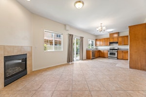 //hemlane-production.s3.amazonaws.com/uploads/property_listing_photos/493a7d33-307c-437d-895b-ea35e6290d8e/1460PatriciaAve-27.jpg