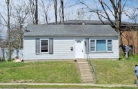 Photo of 245 East Beechwood Avenue