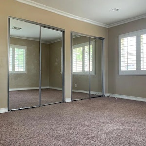 //hemlane-production.s3.amazonaws.com/uploads/property_listing_photos/4b1e45c9-f073-4d98-ad85-40105d9f1a98/3.jpeg