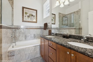 //hemlane-production.s3.amazonaws.com/uploads/property_listing_photos/4b7b5cd7-dc20-4d2d-bf8d-91b314ef42e9/12076537_15_0.jpg