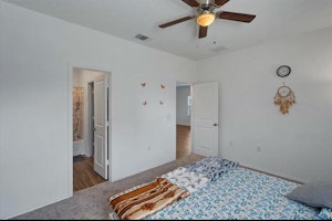 //hemlane-production.s3.amazonaws.com/uploads/property_listing_photos/5ea4825d-e364-4013-9fe1-98d7d209ef99/de8b4255-a03c-4b64-94d3-52ee8ff372a4.jfif