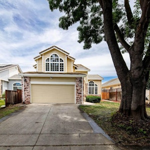 270 Camelot Dr, Tracy CA
