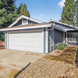 //hemlane-production.s3.amazonaws.com/uploads/property_listing_photos/6ad7f886-8852-4e2b-9025-7fdbb09b3642/1 12.15.13 AM.jpeg