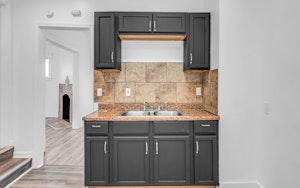 //hemlane-production.s3.amazonaws.com/uploads/property_listing_photos/6c6e7abb-306f-4340-a6ad-00f86a3353a8/14601 Benwood Avenue-14.jpg