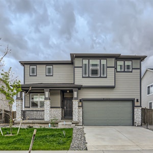 //hemlane-production.s3.amazonaws.com/uploads/property_listing_photos/6ceb04bc-e177-4e1f-b238-7567dcfb5c55/13470 Broad Wing Dr - MLS Sized - 001 - 02 Exterior Front.jpg