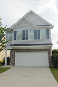 //hemlane-production.s3.amazonaws.com/uploads/property_listing_photos/6d08ba16-c853-4759-98f9-8d0f6afa763f/1a.jpeg