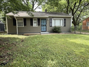 //hemlane-production.s3.amazonaws.com/uploads/property_listing_photos/73e5257f-c1b2-4eaa-9e0c-02fedb7e218c/Photo May 28 2025, 2 22 43 PM.jpg