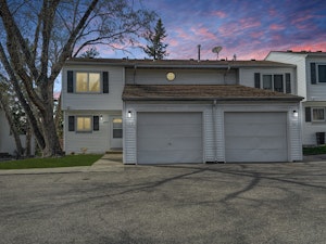 607 E Burnsville Parkway