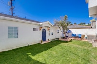 Photo of 1339 W 21st St