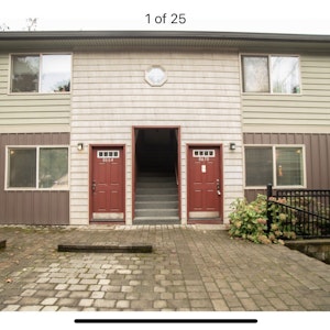 //hemlane-production.s3.amazonaws.com/uploads/property_listing_photos/7a156586-216c-4ae9-a937-a4de101958e0/20221117_014652000_iOS.jpg
