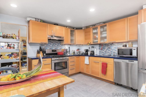 //hemlane-production.s3.amazonaws.com/uploads/property_listing_photos/8900ba0d-7504-442d-8735-fee8e4a395d0/Screenshot 2024-12-23 at 5.05.50 PM.png