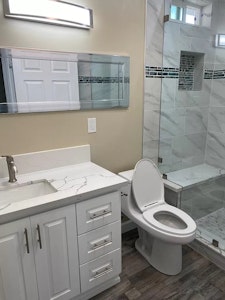 //hemlane-production.s3.amazonaws.com/uploads/property_listing_photos/92b5525a-ef27-4767-81ea-73a060e54d9b/5(2).jpg