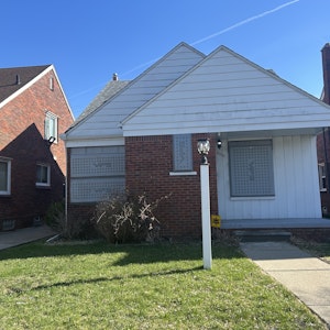 //hemlane-production.s3.amazonaws.com/uploads/property_listing_photos/98a3de47-bde5-417d-90b9-fe37befabba4/Photo Apr 11 2026, 5 09 49 PM.jpg