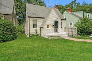 //hemlane-production.s3.amazonaws.com/uploads/property_listing_photos/98cf523b-c9bf-4b27-a518-f0bea76e364d/K1.jfif