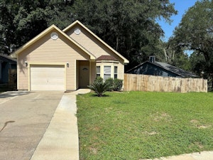 //hemlane-production.s3.amazonaws.com/uploads/property_listing_photos/9e28bb39-72be-44ed-b1fa-a3b479f8646e/1.jpg