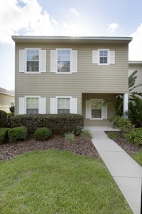 //hemlane-production.s3.amazonaws.com/uploads/property_listing_photos/a13a9851-7531-44f9-a03b-2161e806a51e/19/IH0A1556 copy.jpg