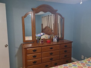 //hemlane-production.s3.amazonaws.com/uploads/property_listing_photos/a3f8a73d-824c-4c40-a406-c34c22e51f98/Tampa17.jpg