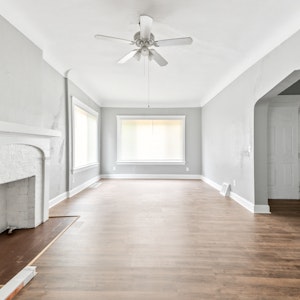 //hemlane-production.s3.amazonaws.com/uploads/property_listing_photos/a479df01-f9c1-4c19-b5c6-c337354f5d28/1261 East 99th Street-01.jpg