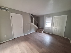 //hemlane-production.s3.amazonaws.com/uploads/property_listing_photos/a81d9bb3-bdfd-435d-ad12-cd1153ec0480/20260503_181517.jpg