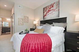 //hemlane-production.s3.amazonaws.com/uploads/property_listing_photos/b0fe832b-3d41-4b30-844c-5a70e3645e77/31_3.jpg
